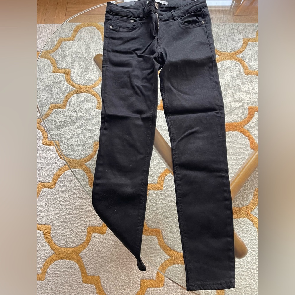 Zara Women's Black Skinny Jeans